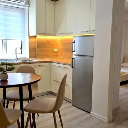 Apartament White's Nest *